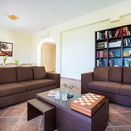 Striking Kefalonia - 5 Bedrooms - Saluto - Spectacular Sea Views - Close To *