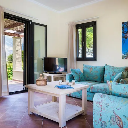 Striking Kefalonia - 5 Bedrooms - Saluto - Spectacular Sea Views - Close To