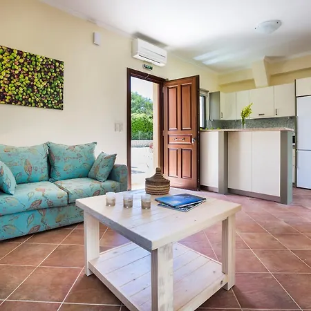 Striking Kefalonia - 5 Bedrooms - Saluto - Spectacular Sea Views - Close To *