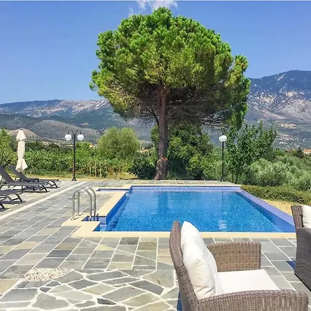 Striking Kefalonia - 5 Bedrooms - Saluto - Spectacular Sea Views - Close To Κεφαλονιά