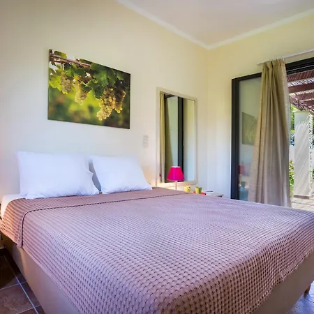 Striking Kefalonia - 5 Bedrooms - Saluto - Spectacular Sea Views - Close To Βίλα Κεφαλονιά