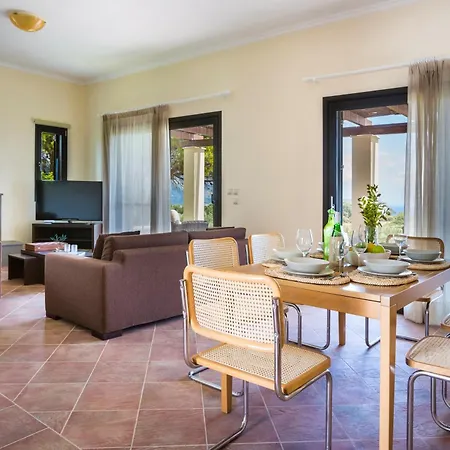 Striking Kefalonia - 5 Bedrooms - Saluto - Spectacular Sea Views - Close To Κεφαλονιά