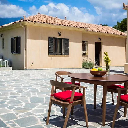 Вилла Striking Kefalonia - 5 Bedrooms - Saluto - Spectacular Sea Views - Close To
