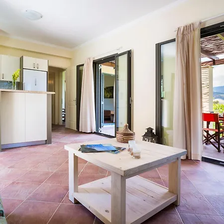 Striking Kefalonia - 5 Bedrooms - Saluto - Spectacular Sea Views - Close To Вилла