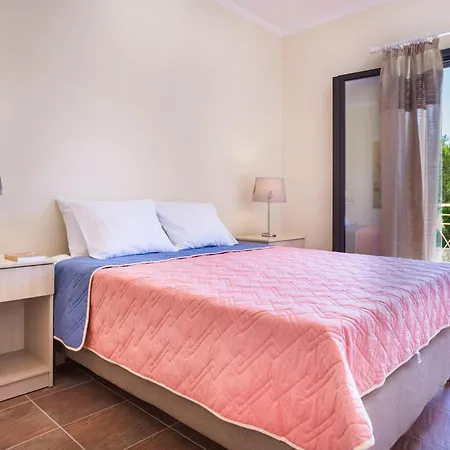 Вилла Striking Kefalonia - 5 Bedrooms - Saluto - Spectacular Sea Views - Close To Кефалония